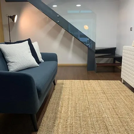 Appartement Oikos 77 *