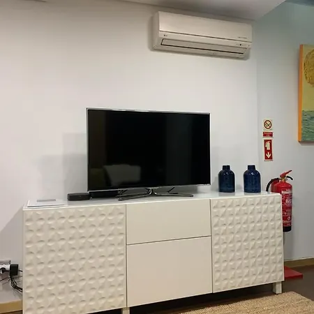 Appartement Oikos 77 *